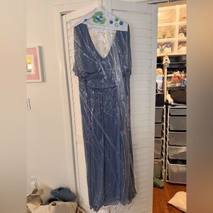 Chiffon Illusion V-Neck Flutter Sleeve Front Slit Evening Dress // Dusty Navy